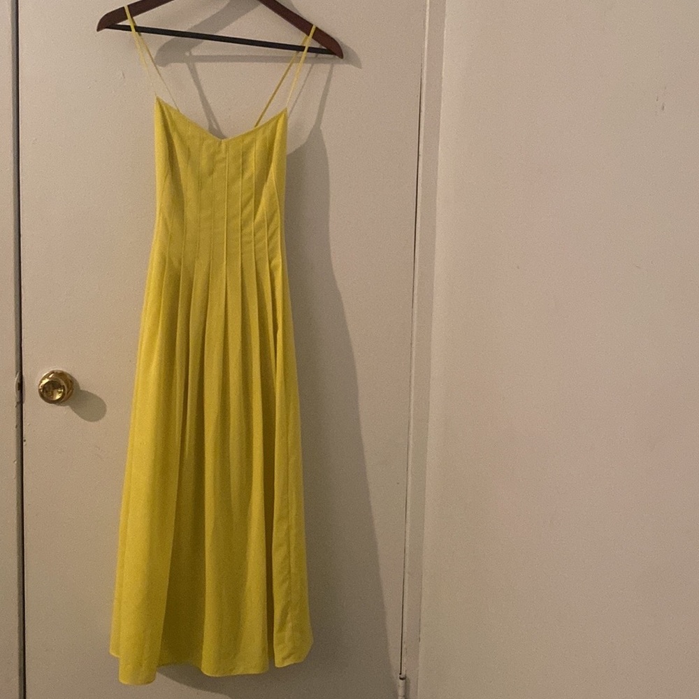 Banana Republic lightly corseted sunshiny yellow/gold 7/8 length summer dress